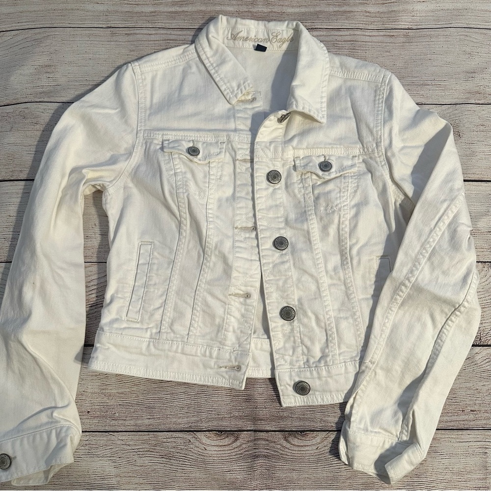 American Eagle Jean Jacket - Large